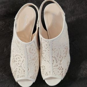 Women's Lace Wedges